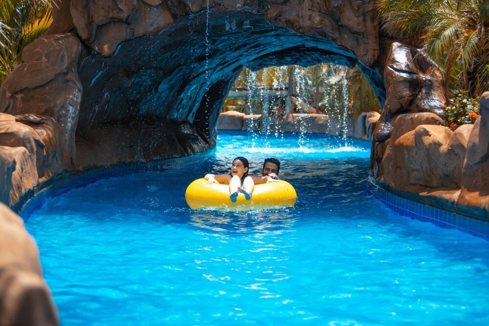 Grandes Lagos Resort & Parque Aquatico