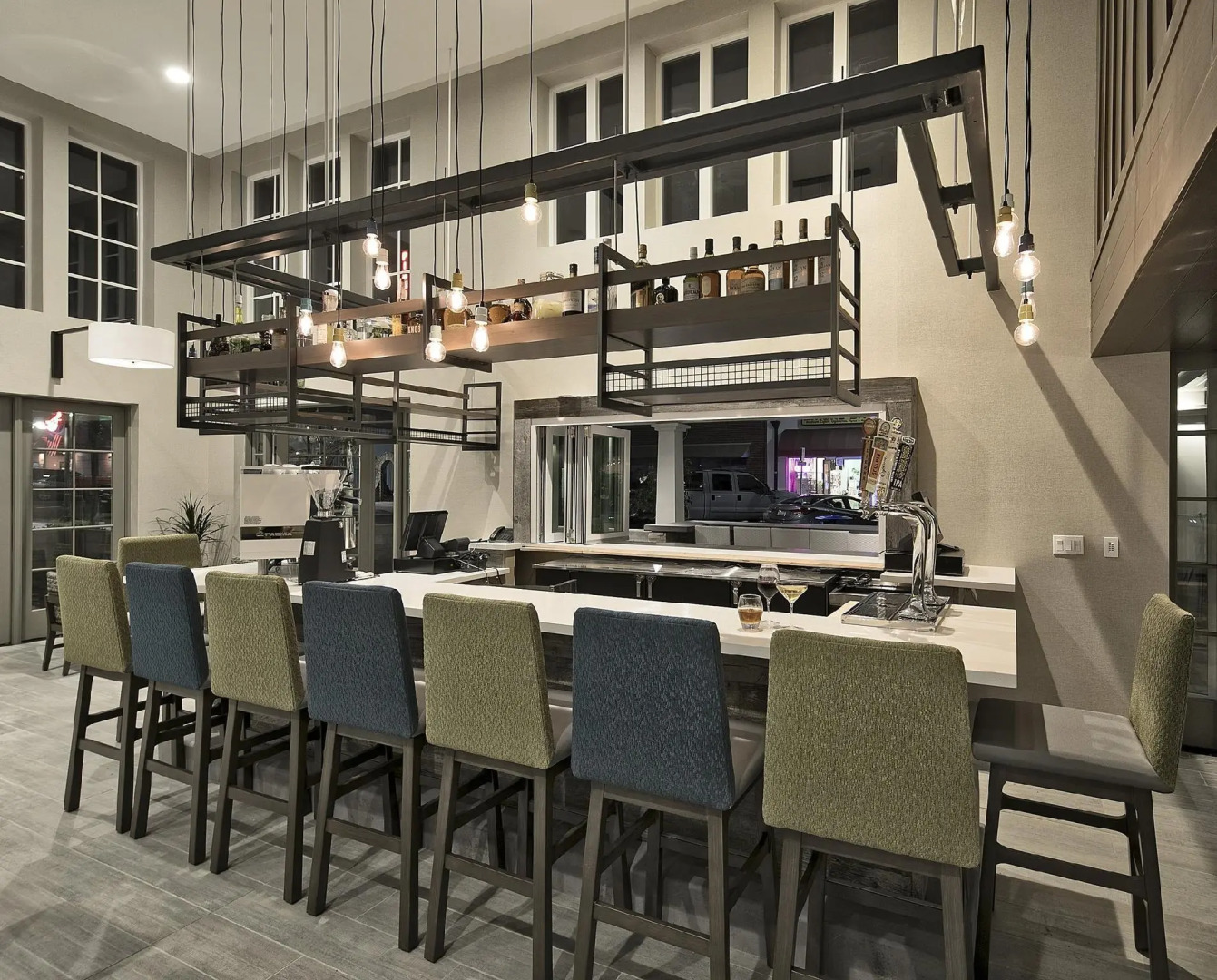 Inn at the Pier Pismo Beach, Curio Collection by Hilton