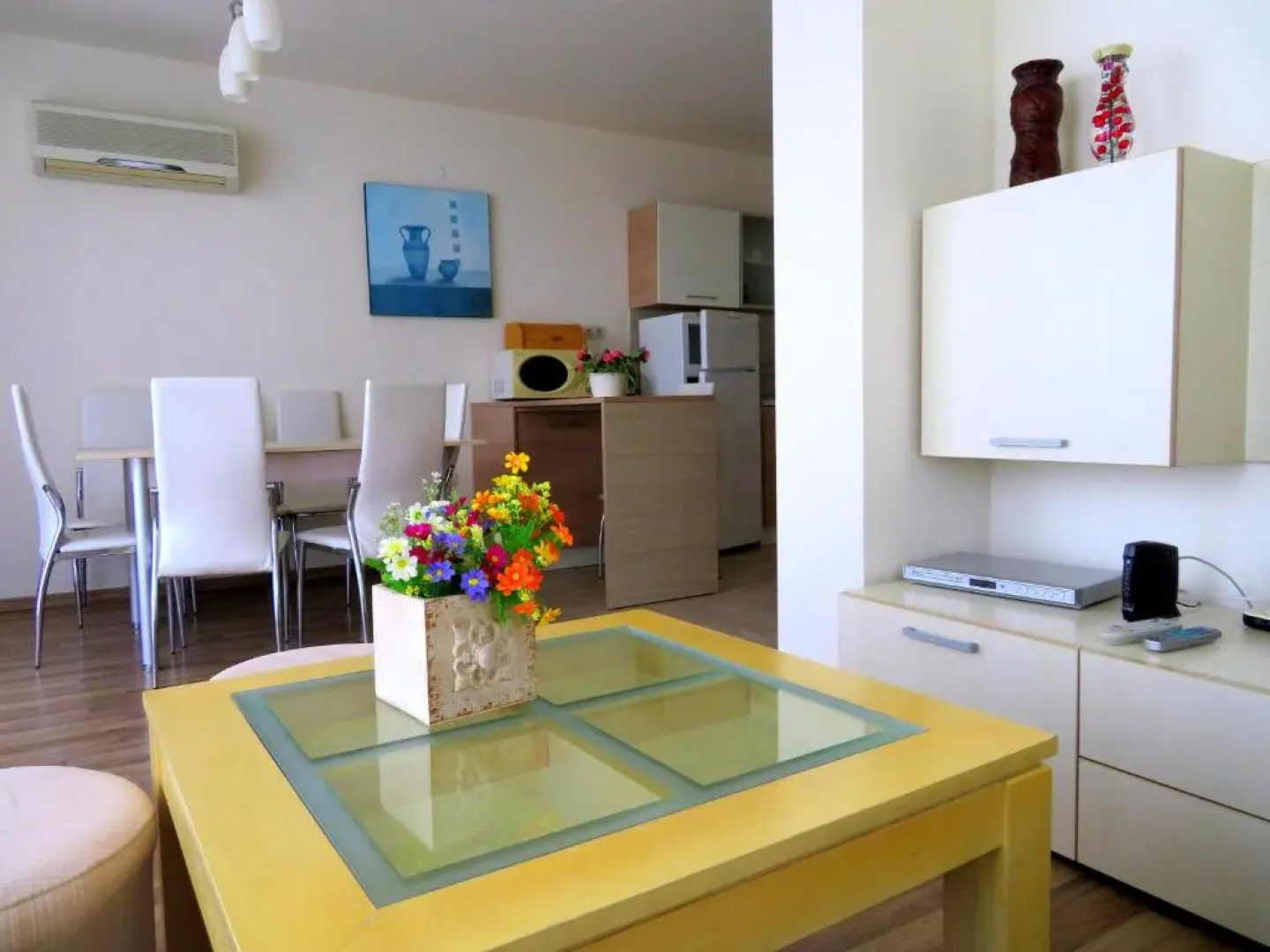 Apartments in Villa Saint George