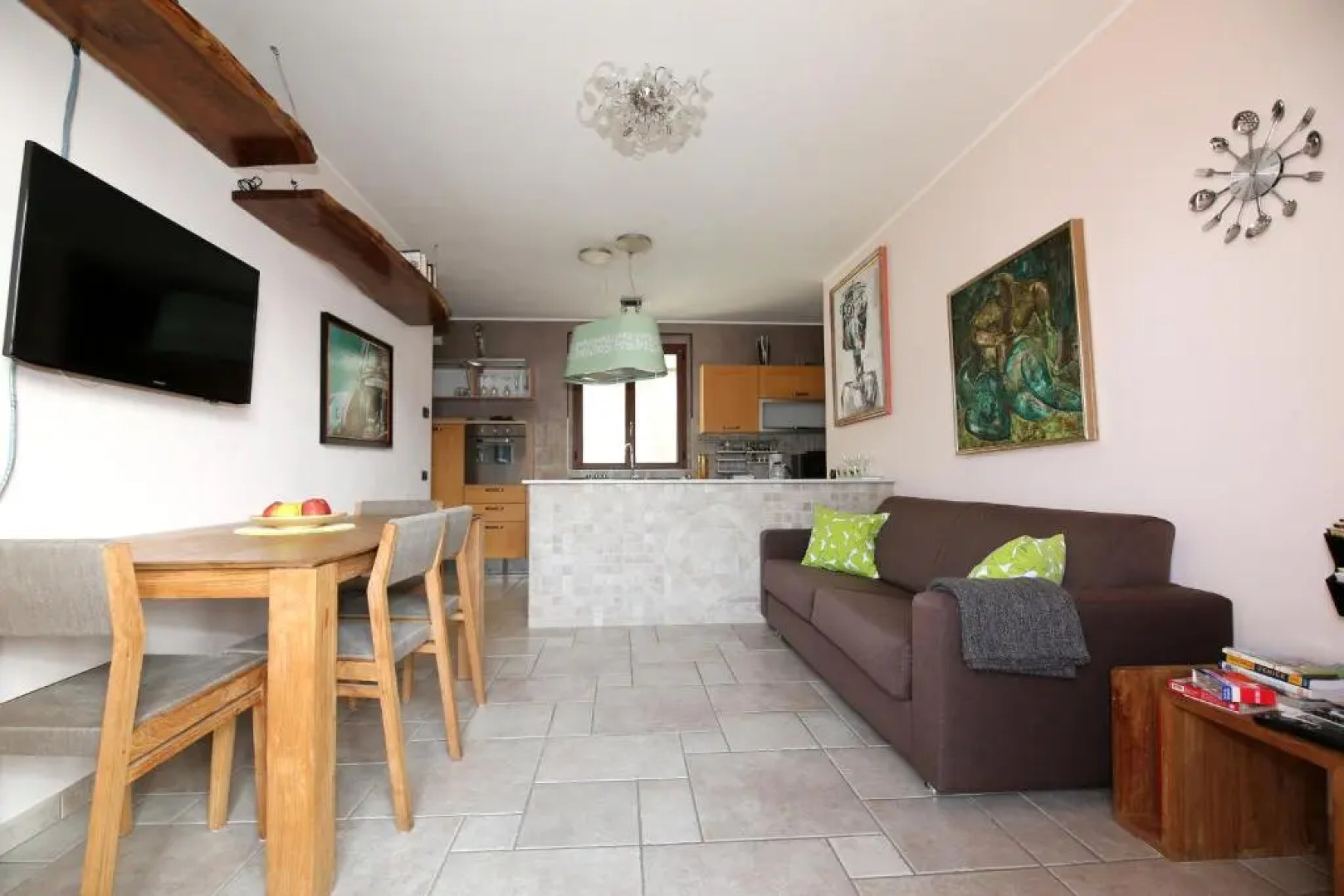 Apartments in Lezzeno Lake Como