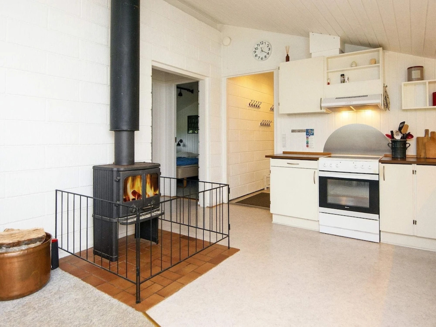 6 Person Holiday Home in Farvang