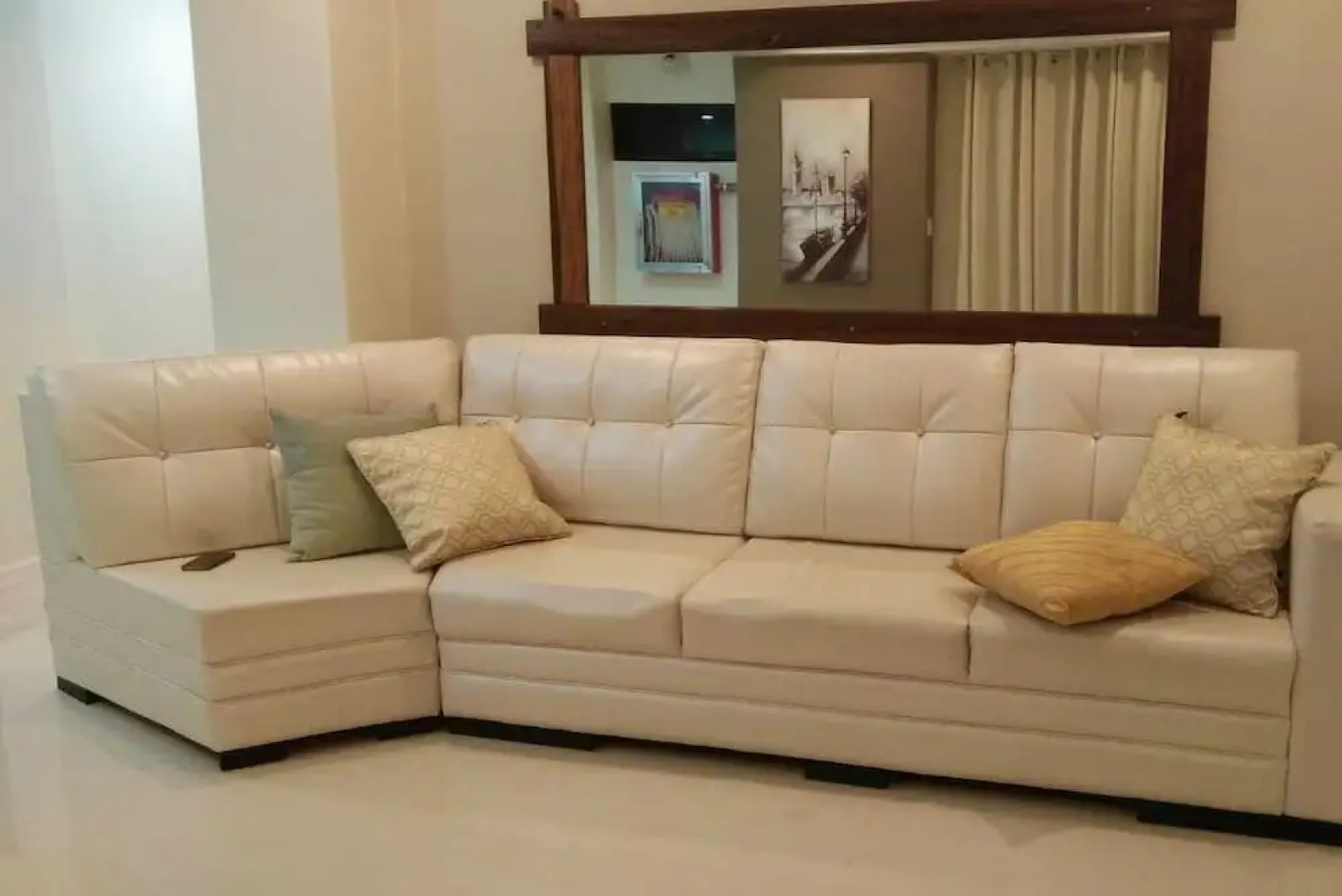 The Guest House Laoag