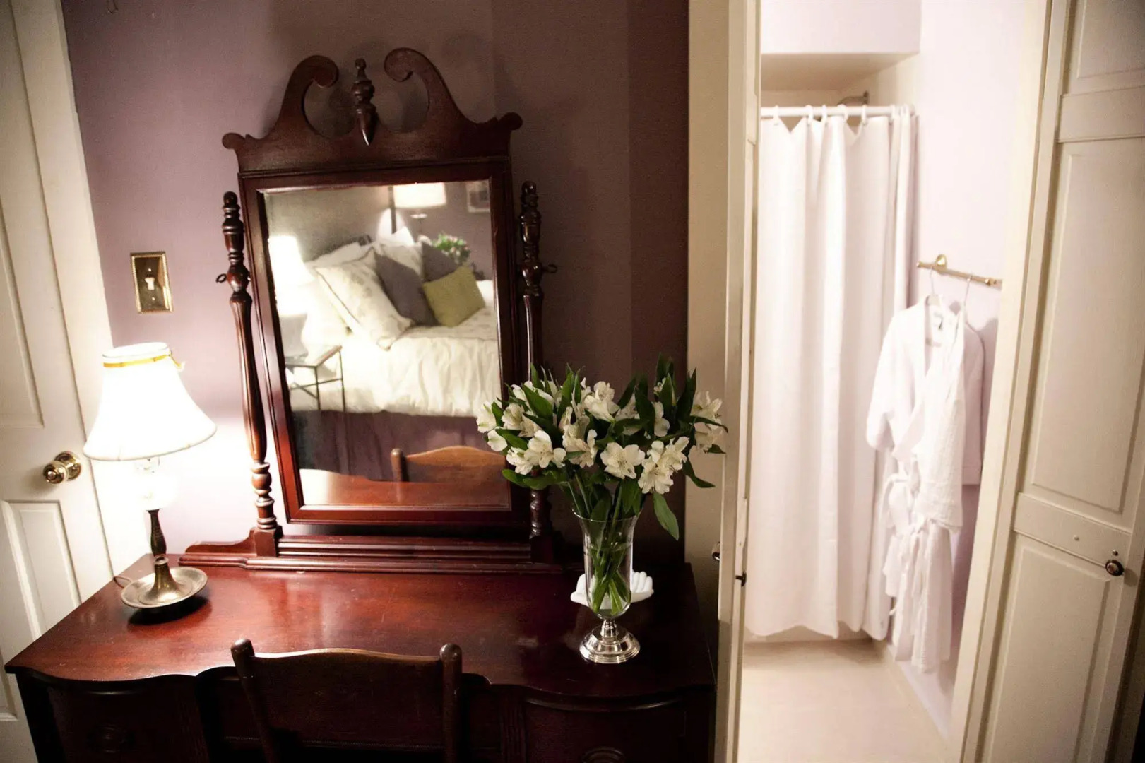 New Orleans Jazz Quarters - The French Quarters Unique Creole Hotel