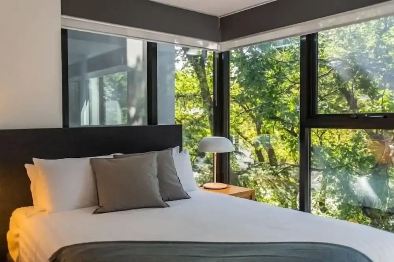 Accommodate Canberra Midnight Apartments