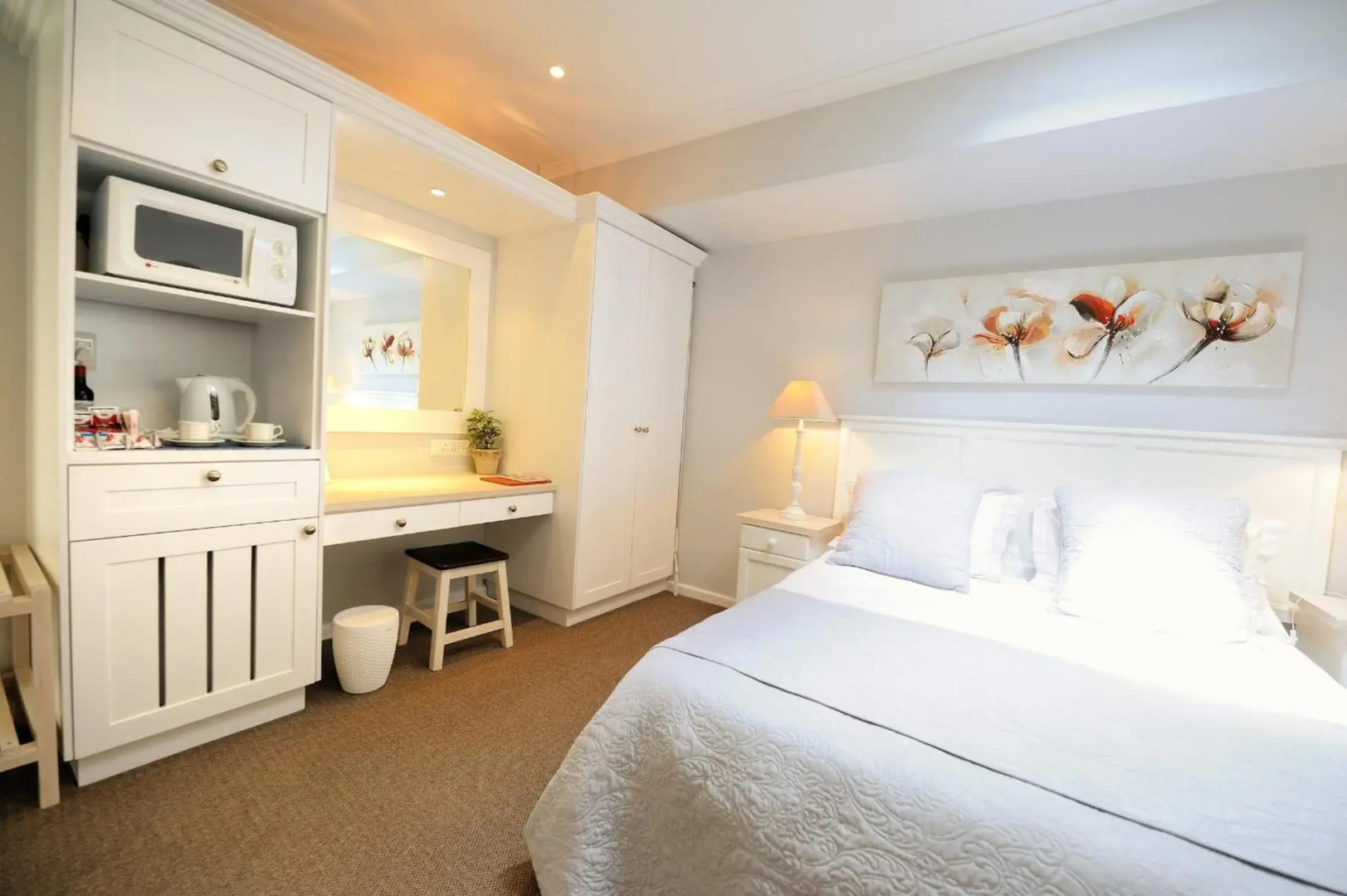 Beachwalk Bed and Breakfast