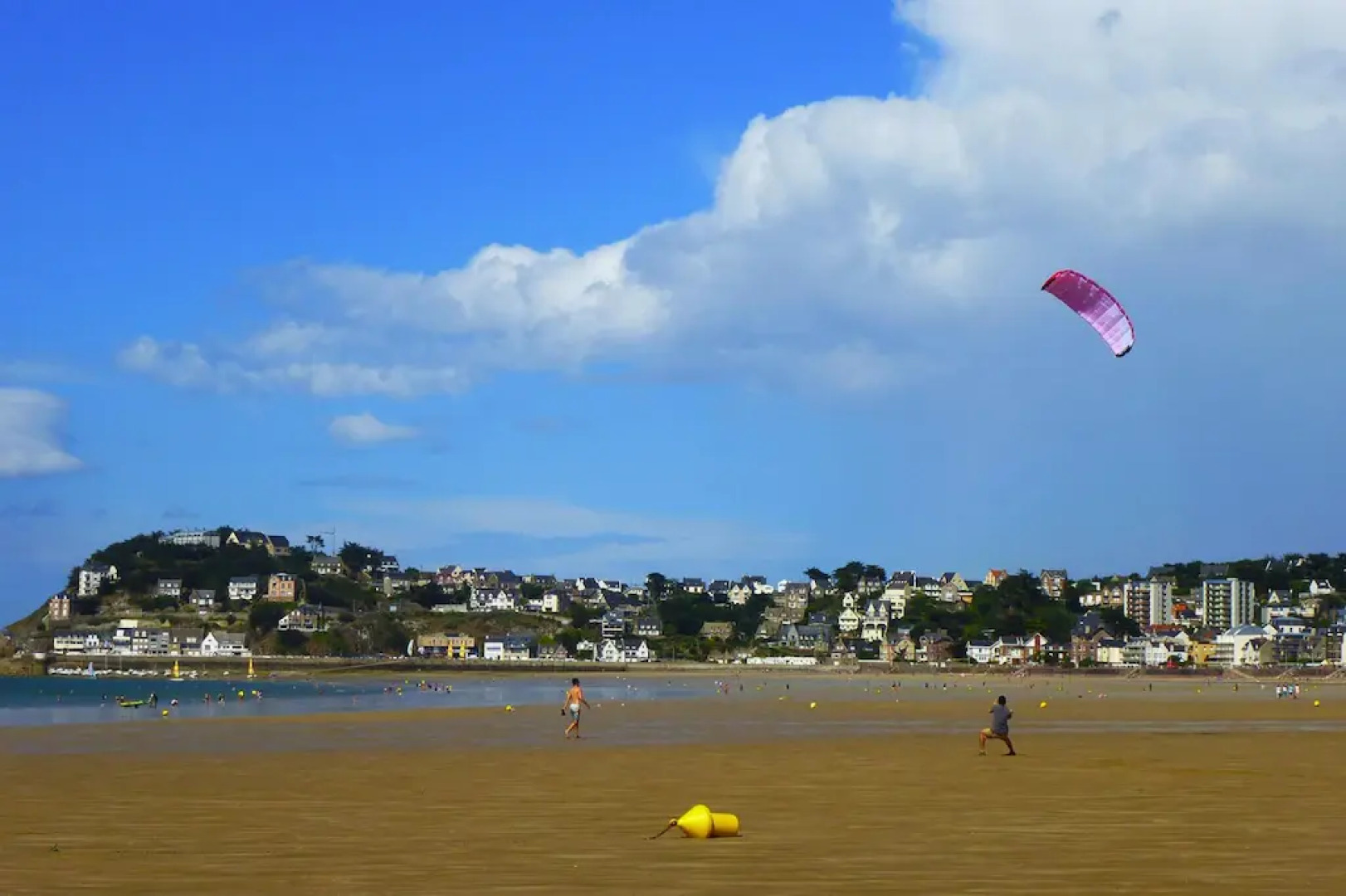 House in Val-andre Near Sandy Beach