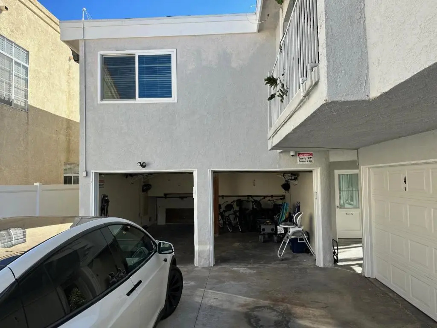 LuxuryTownhome.3Blks2Beach.E-Bikes.75”4kTV