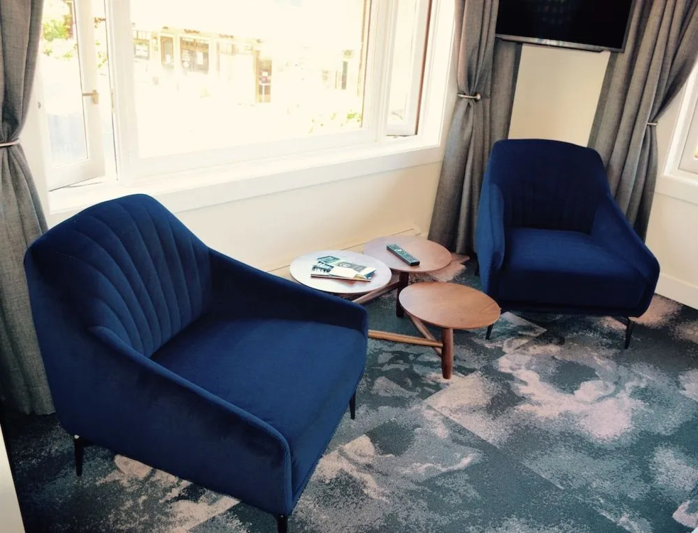 Artisan Suites on Bowen