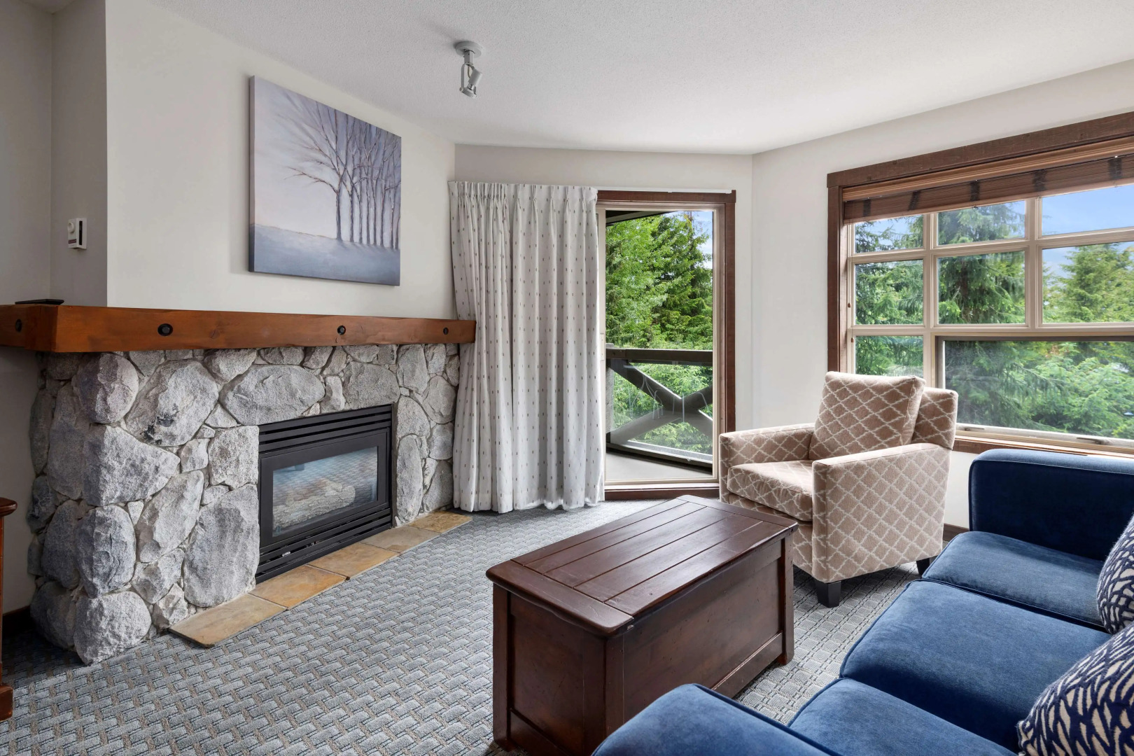 Blackcomb Springs Suites by CLIQUE