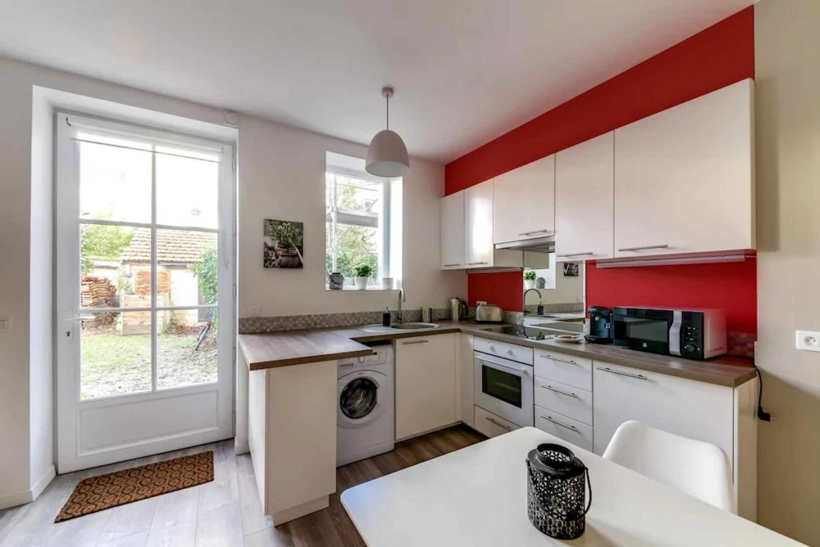 Fontainebleau Sweet Home Garden