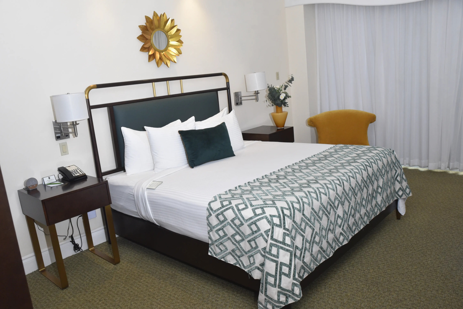 The Courtleigh Hotel and Suites