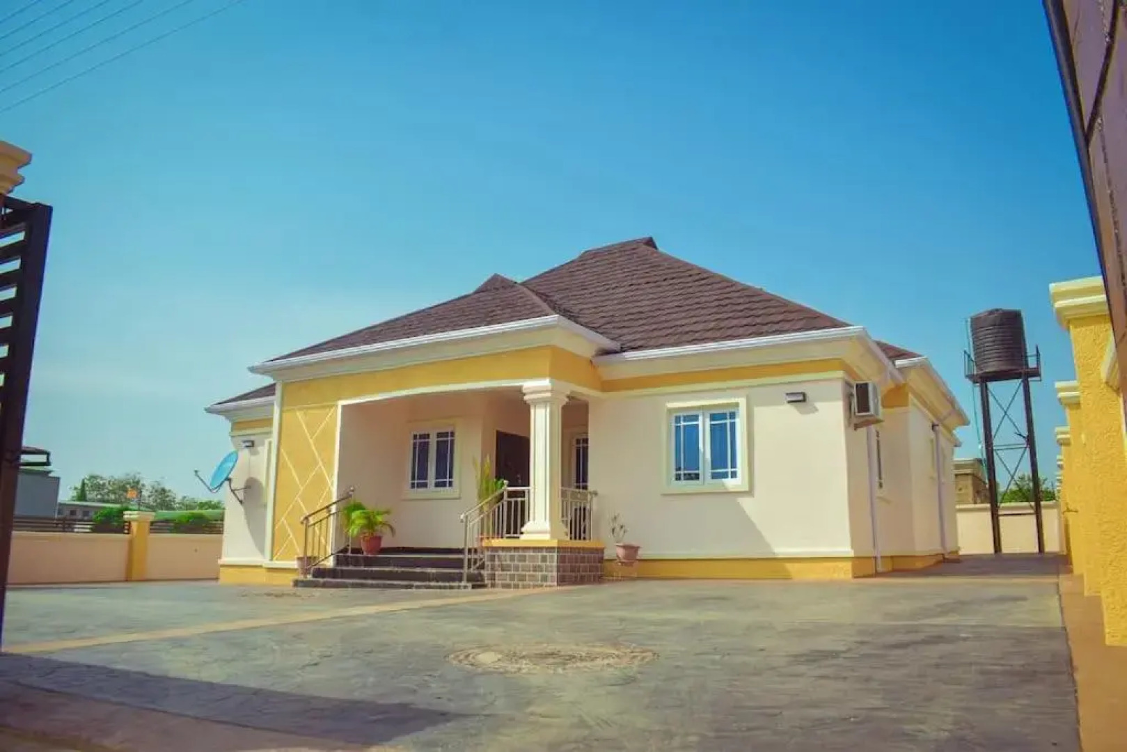 Entire Beautiful Three Bedrooms Apartments