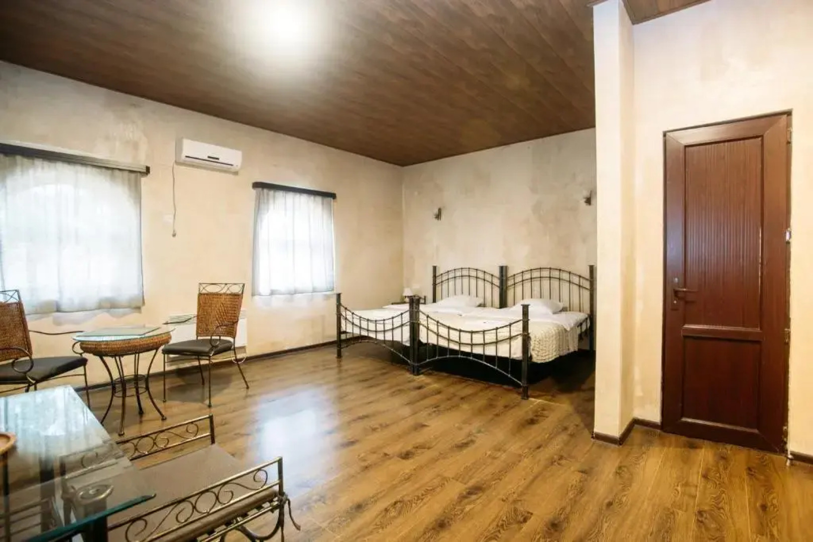 Отель Chateau Eniseli