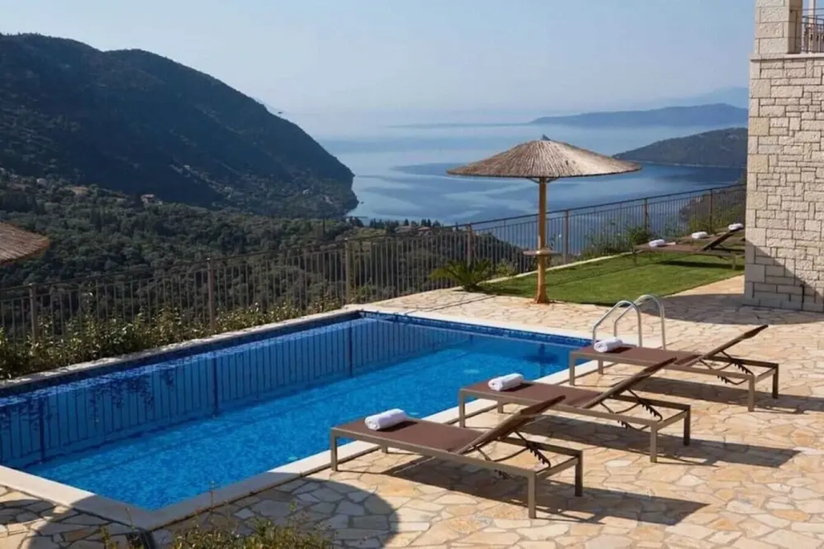 Villa Rodi Poros in Poros