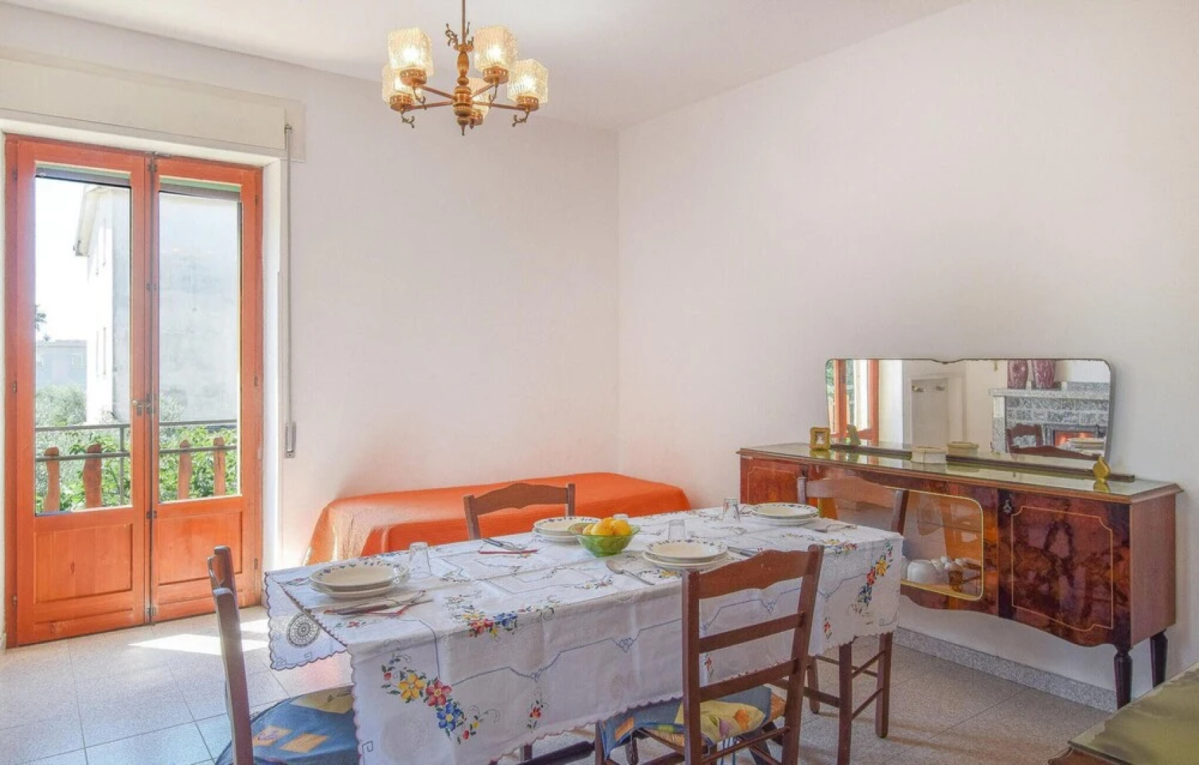Beautiful Apartment in Sellia Marina With 2 Bedrooms and Wifi