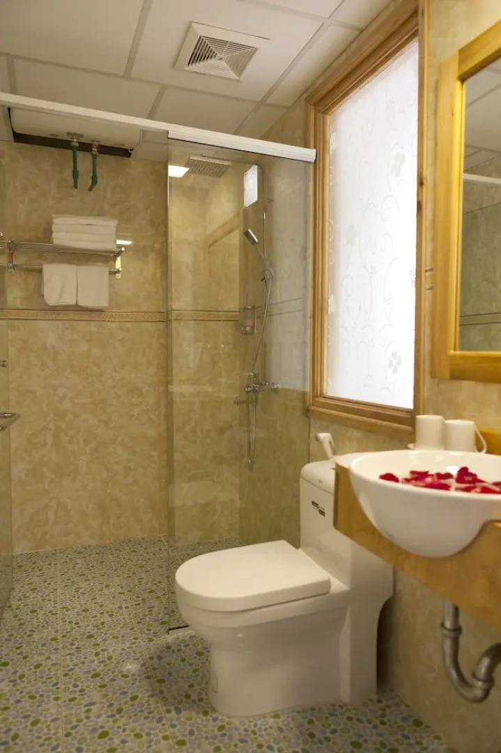 Eden Mountain View Hotel