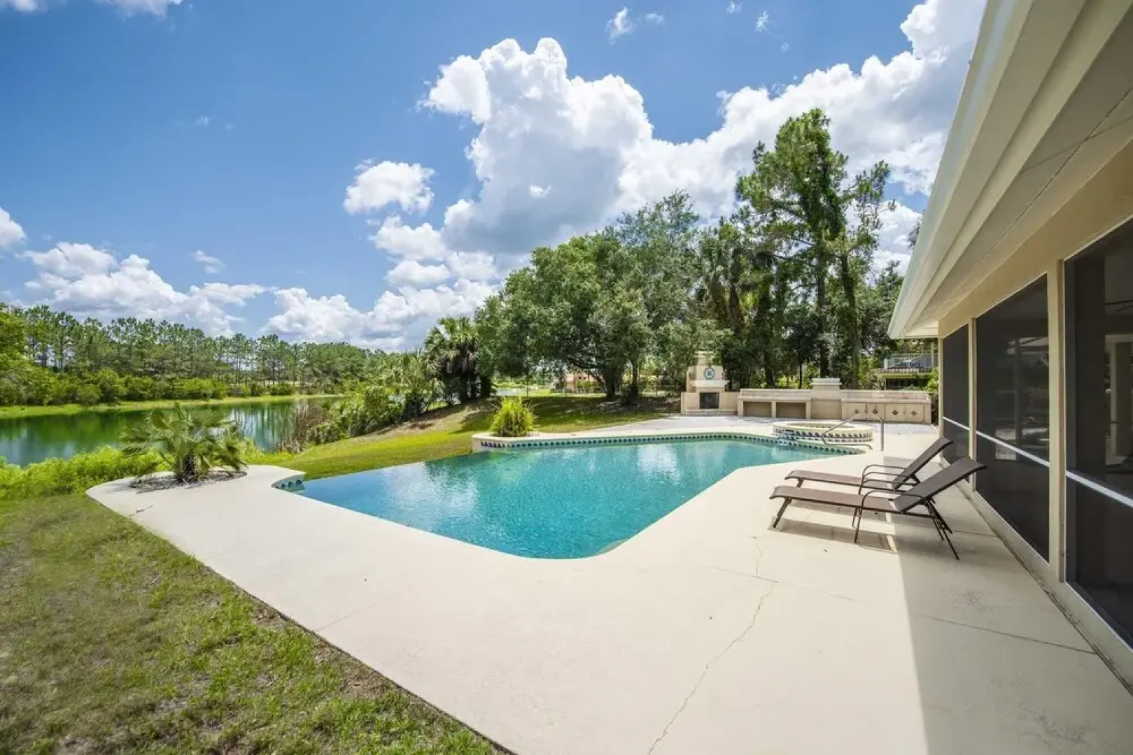 Swiss 65 - Lake Denise