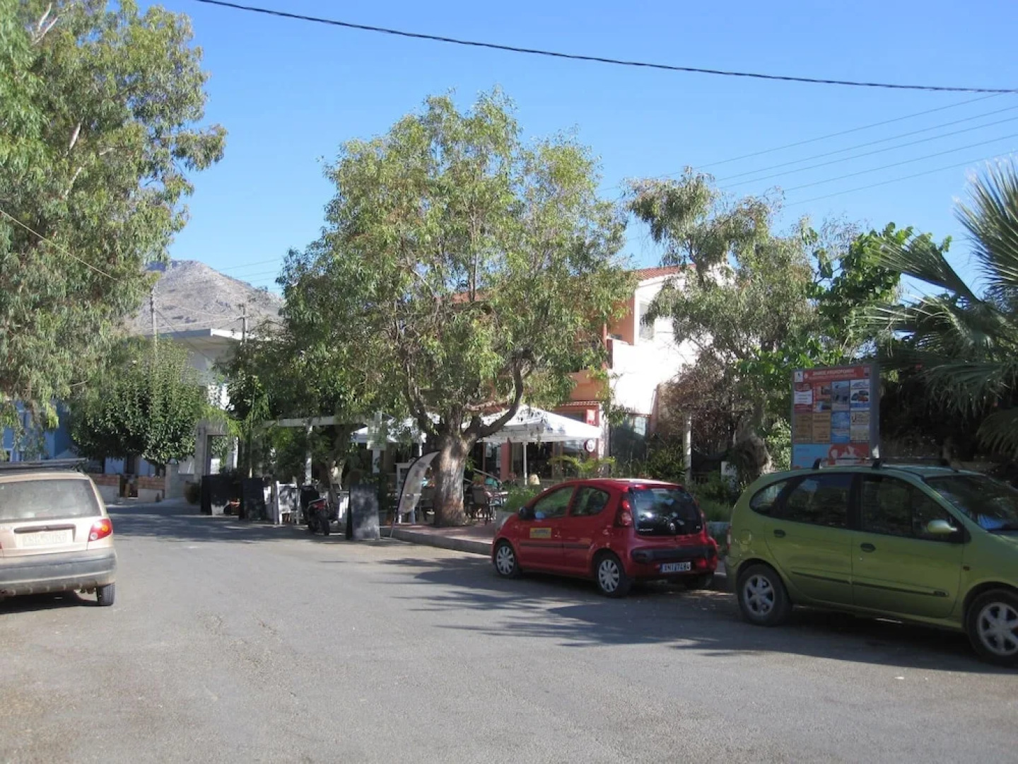 Luxurious Holiday Home in Vamos Plaka With Swimming Pool