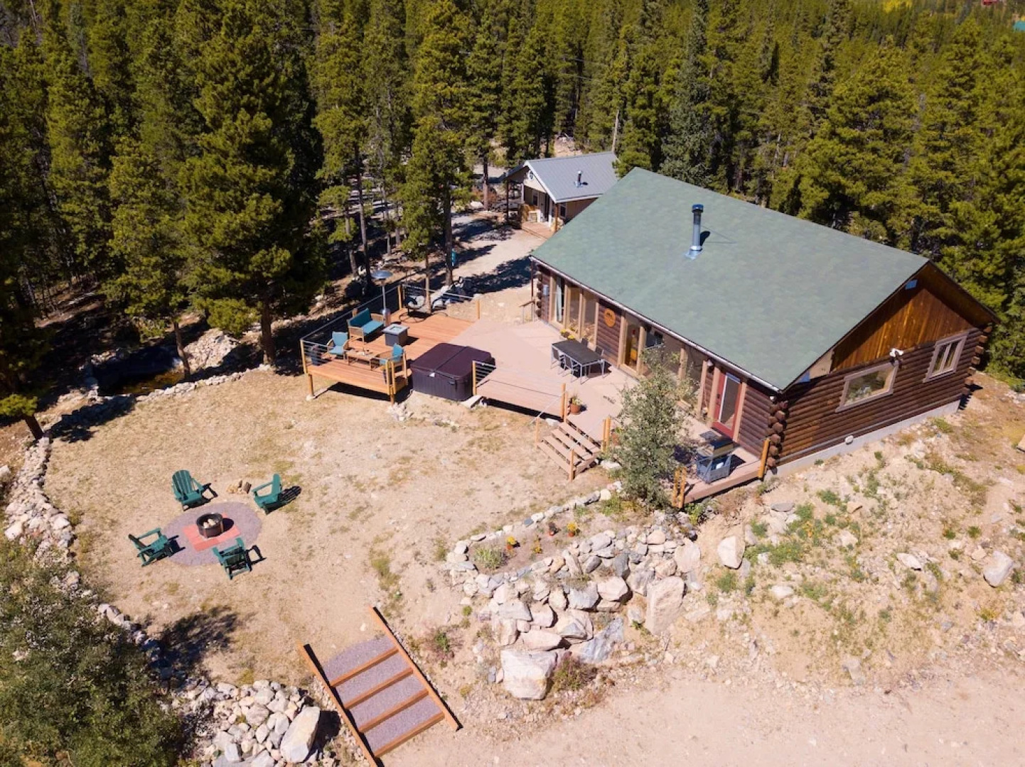 2 Mi to St Marys Glacier: Modern Cabin w/ Hot Tub