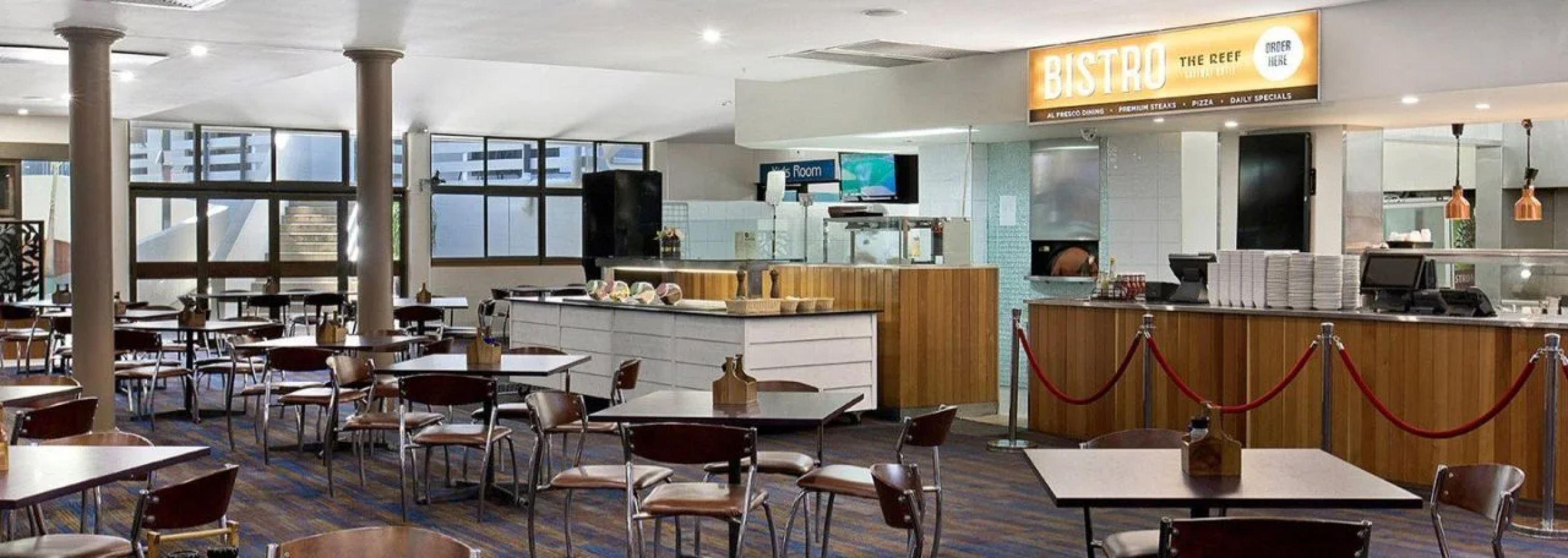 Cannonvale Reef Gateway Hotel