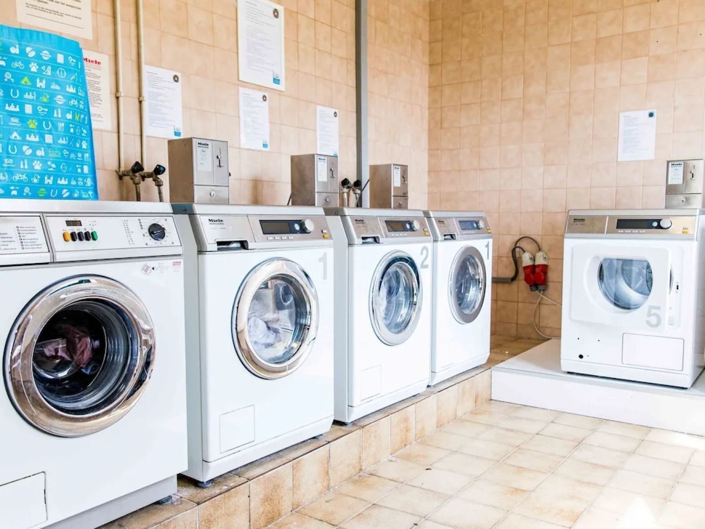 Modern Holiday Home with Dishwasher, 5 Km. From Valkenburg