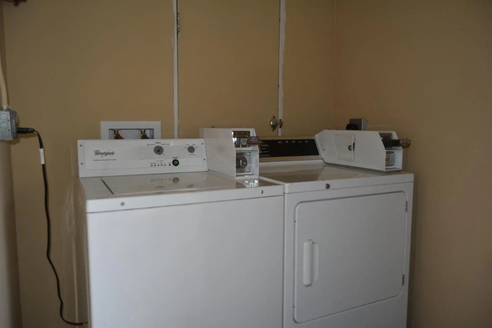 The Regency Inn - Manhattan