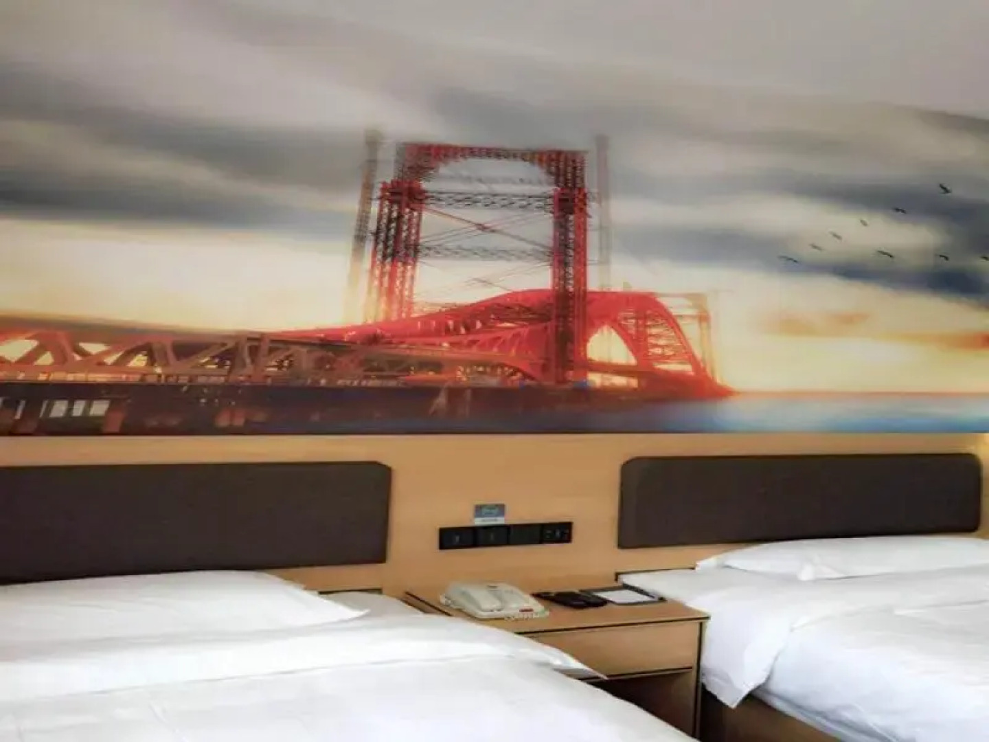 Thank Inn Hotel Sichuan Luzhou Longmatan District