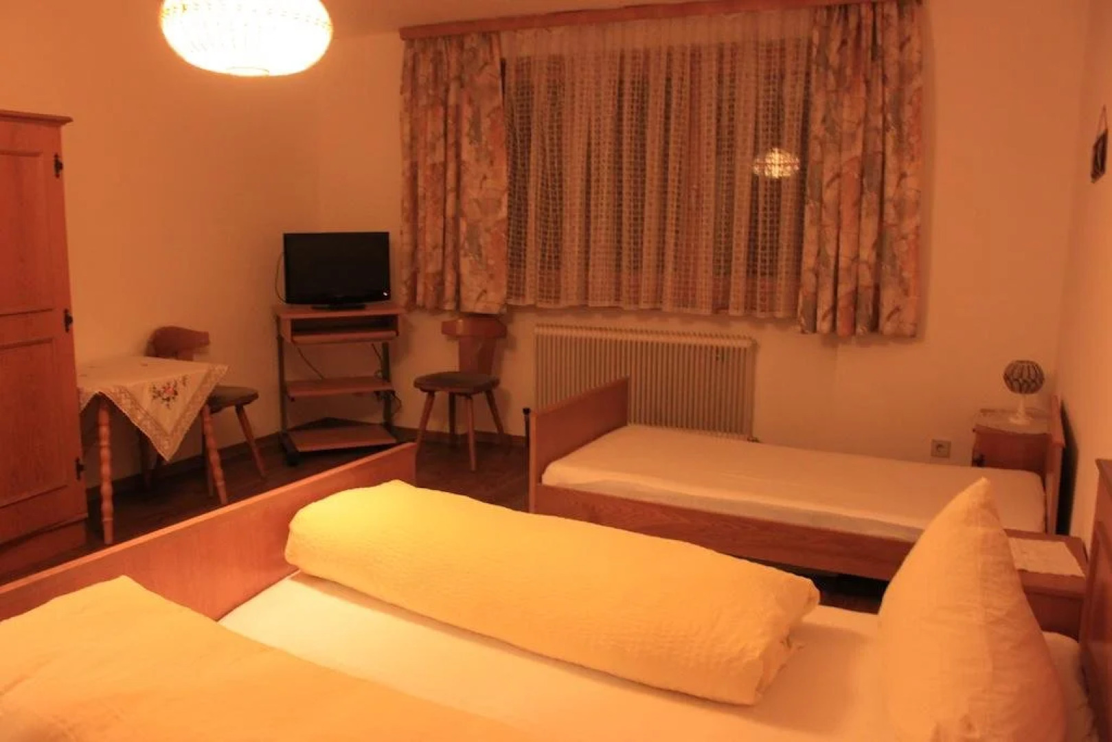 Pension & Restaurant TsingDao