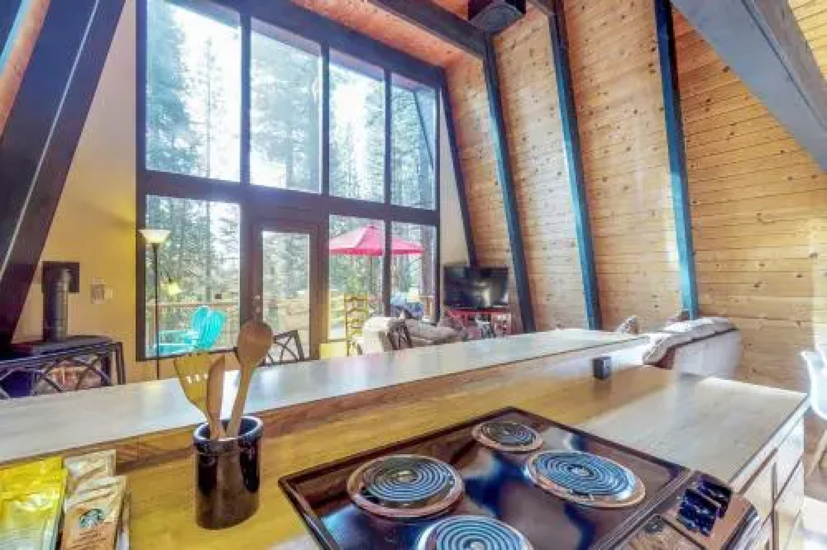 Canterbury Kings Beach Treehouse