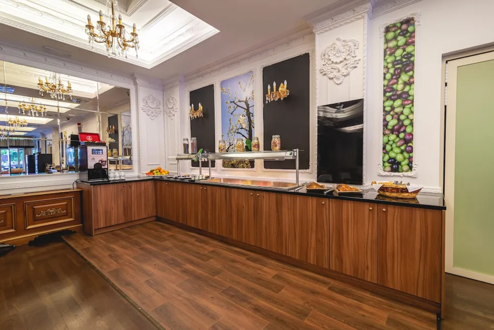 Casino & Hotel ADMIRAL Skofije