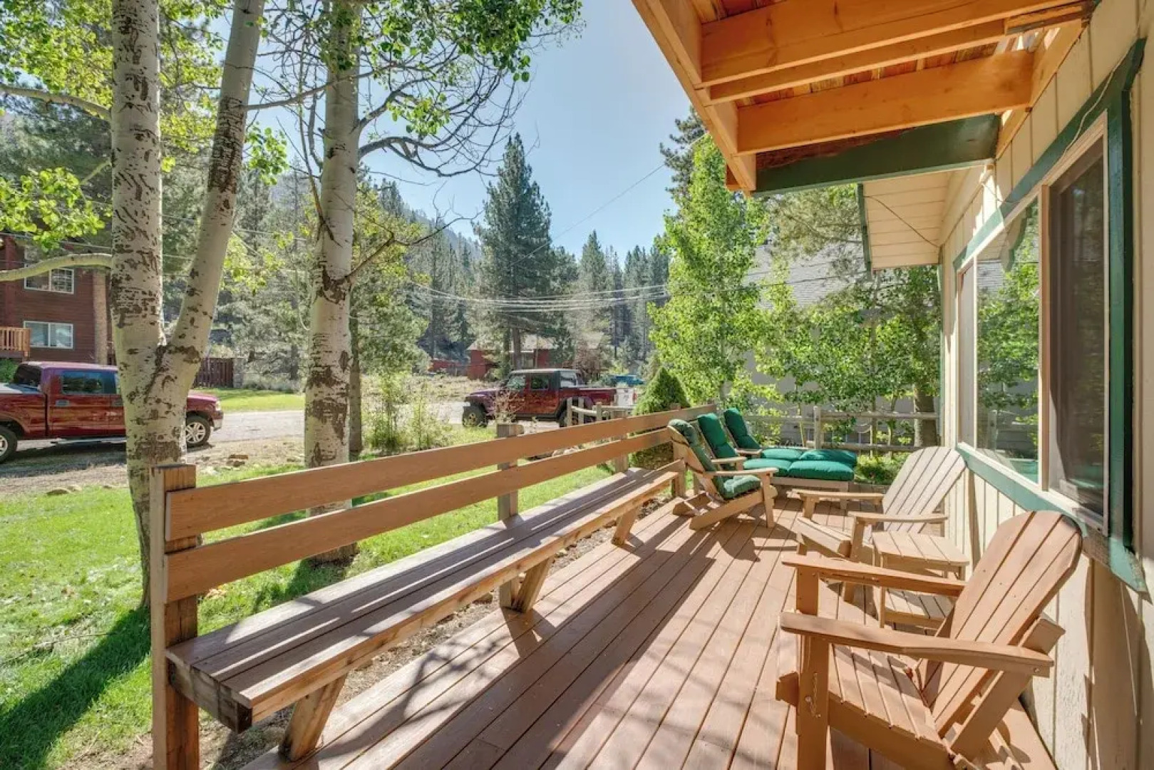 11 Mi to Ski Resorts! Lake Tahoe Gem w/ Pool Table