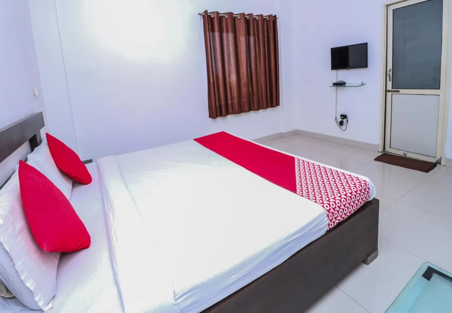 Hotel Divine Regency