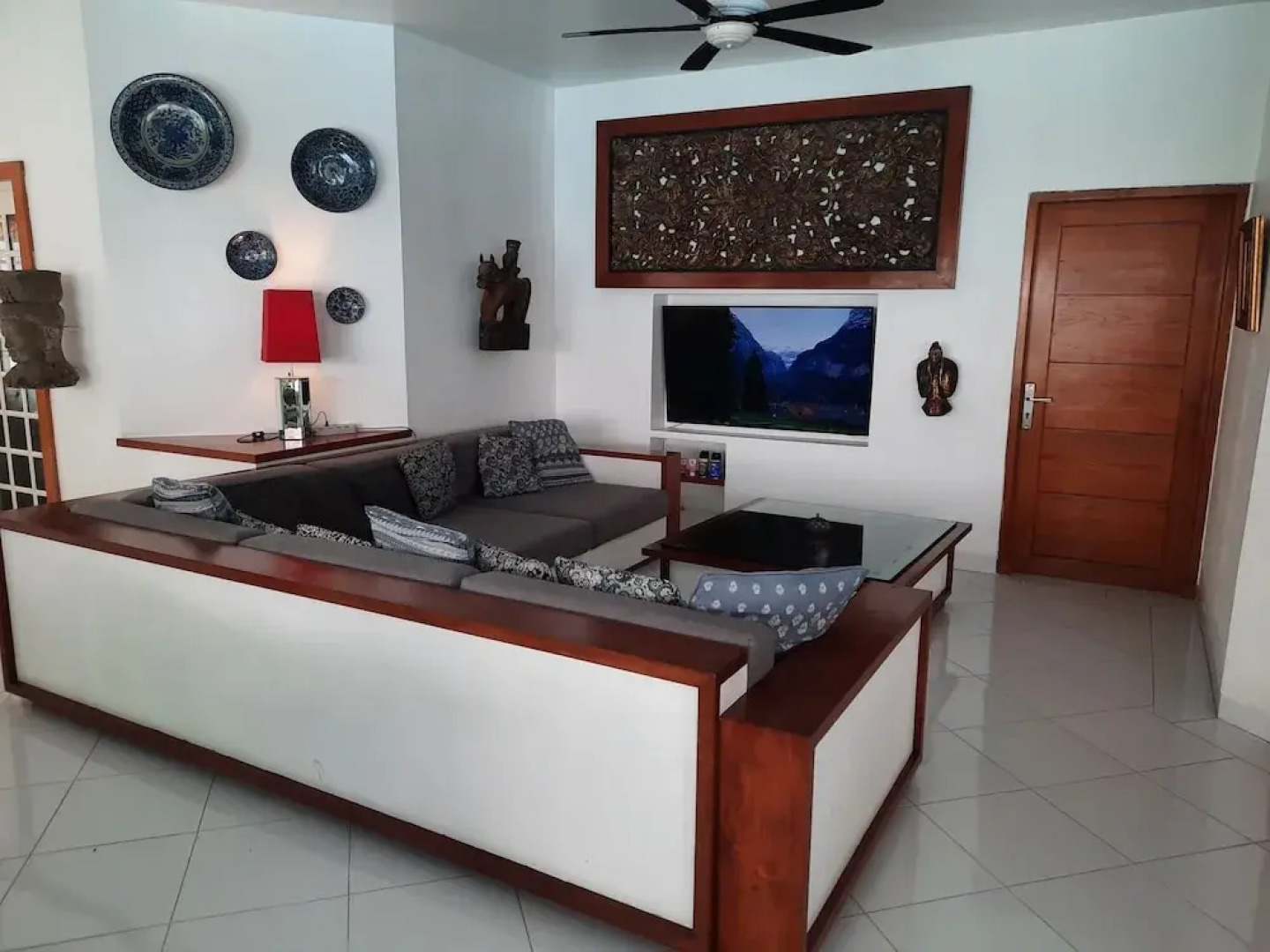 Yogyakarta Tropicana Villa