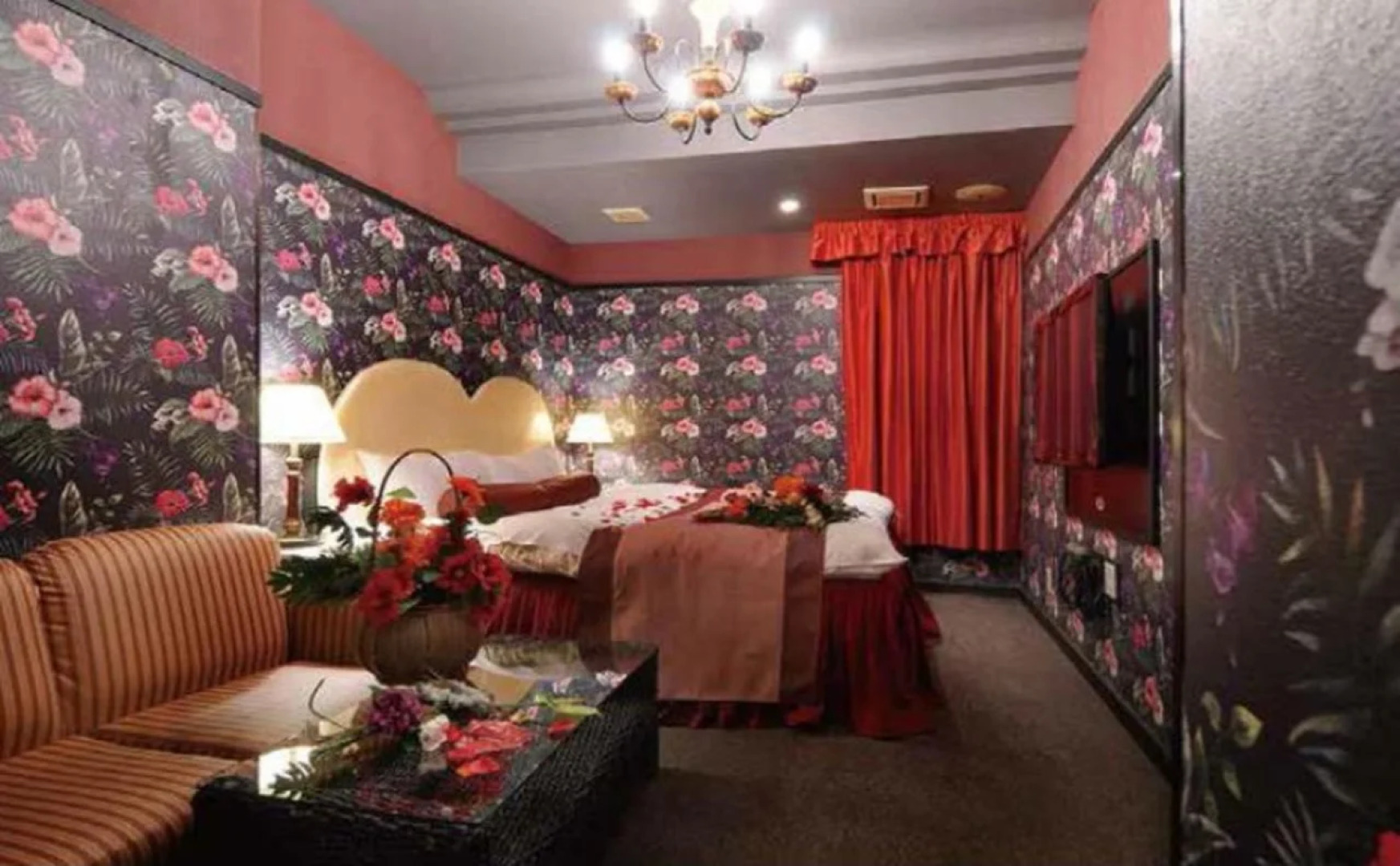 Hotel Chapel Coconuts -Adults Only