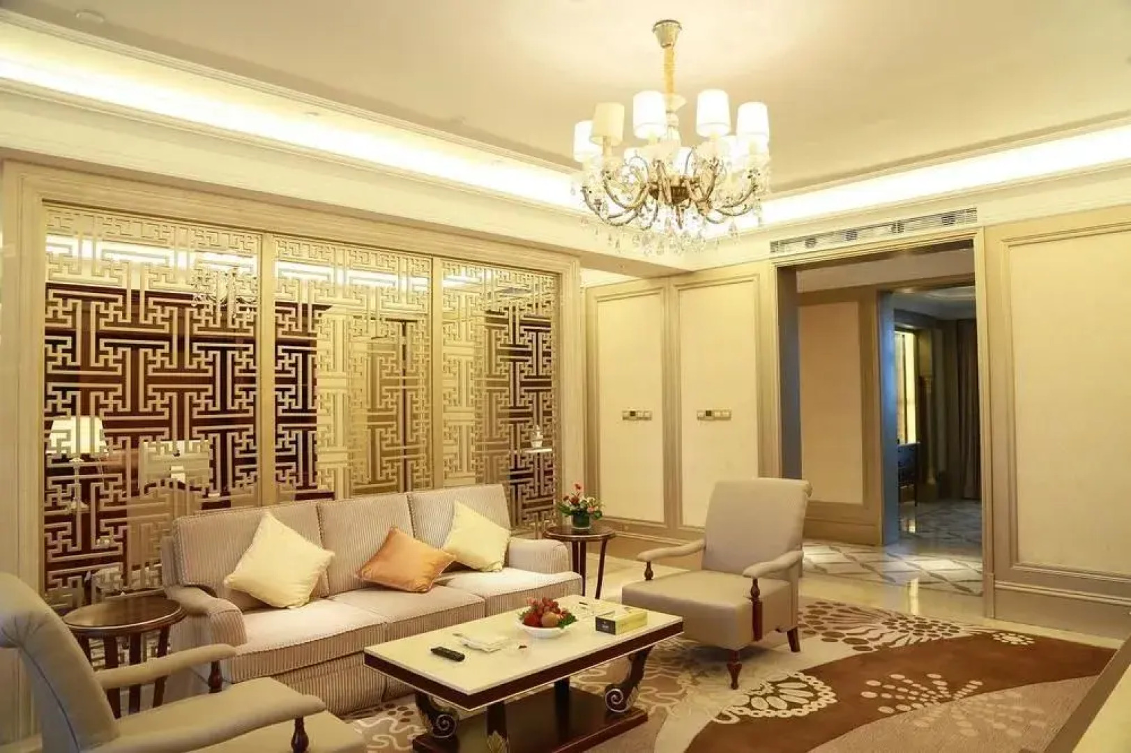 Suqian Canal Jinling Hotel