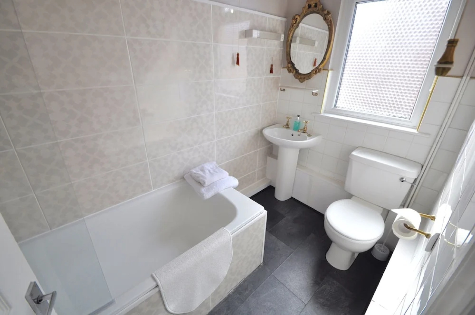 Dunsandles Guest House