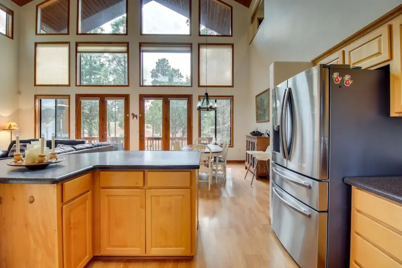 Show Low Home ~ 4 Mi to Fool Hollow Lake!