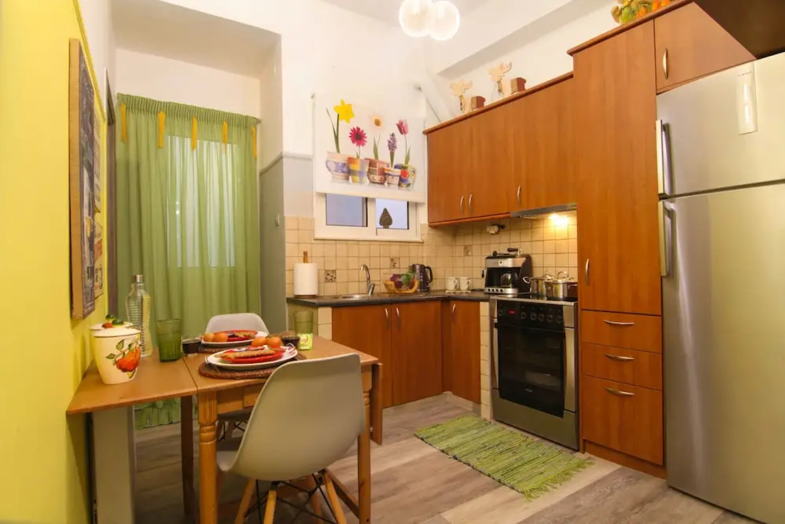 Athens Classic Retro Home