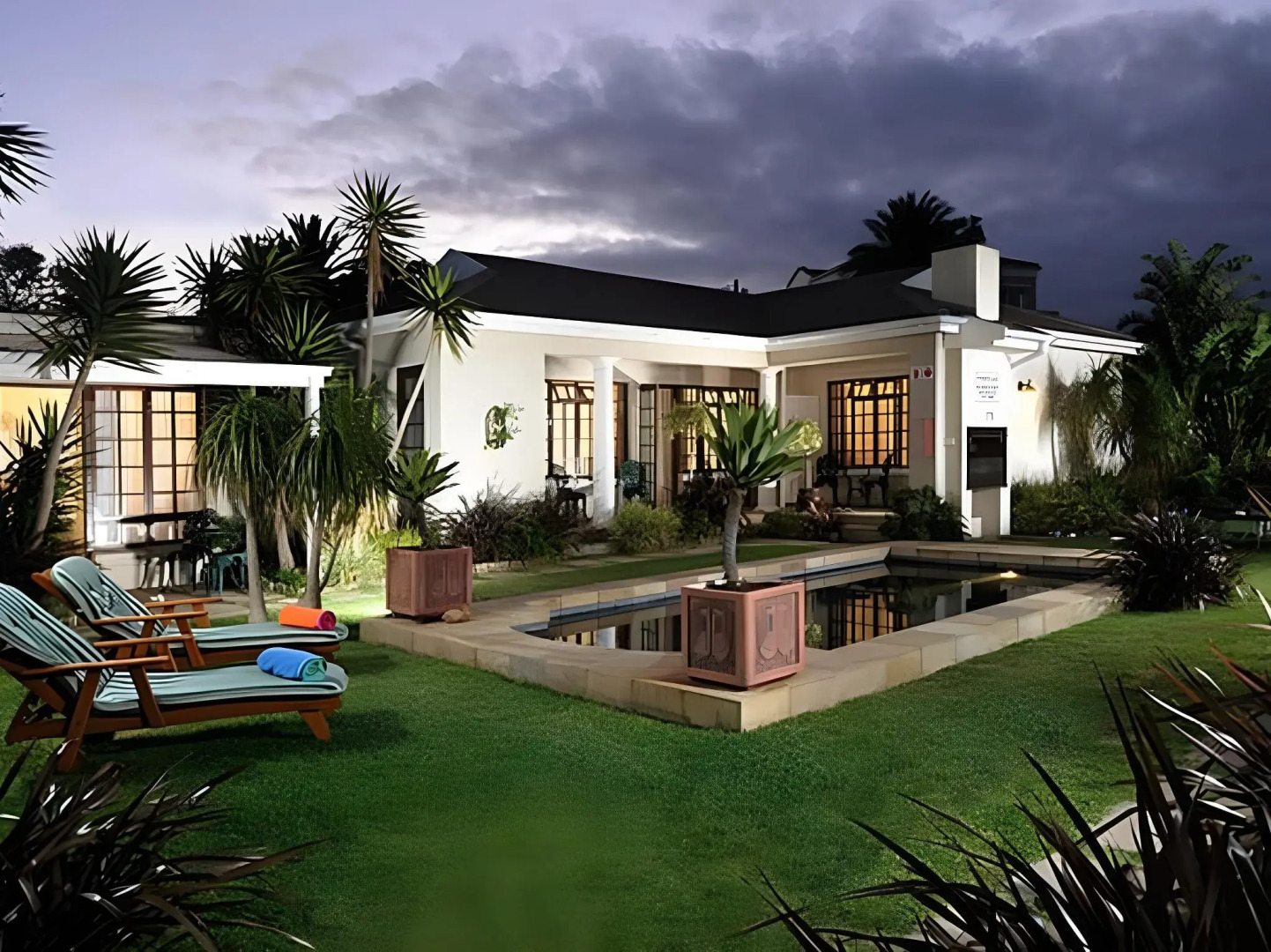 Beachwalk Bed and Breakfast