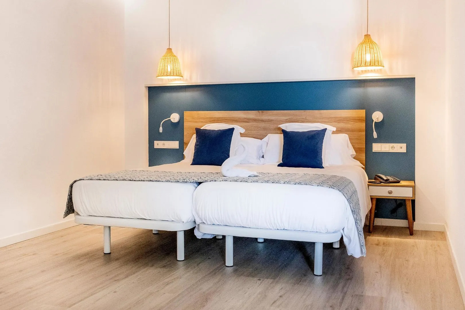 Отель THB Gran Bahia Hotel and Apartments