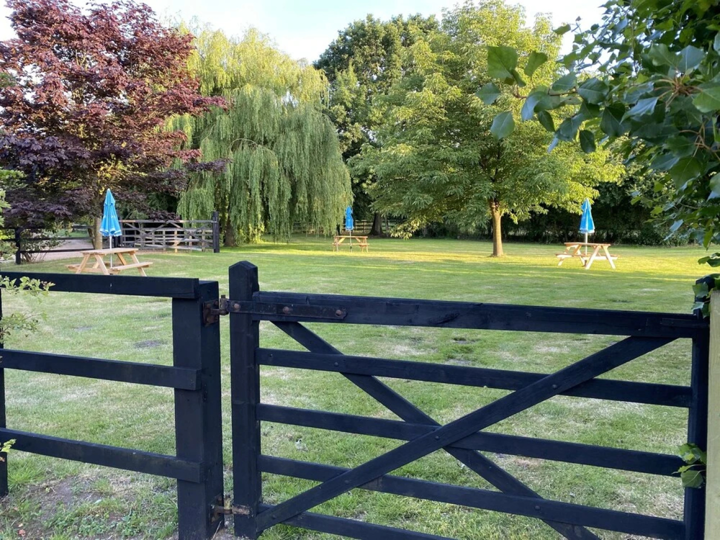 Brundish, Suffolk Large 4-bed Barn Stunning!