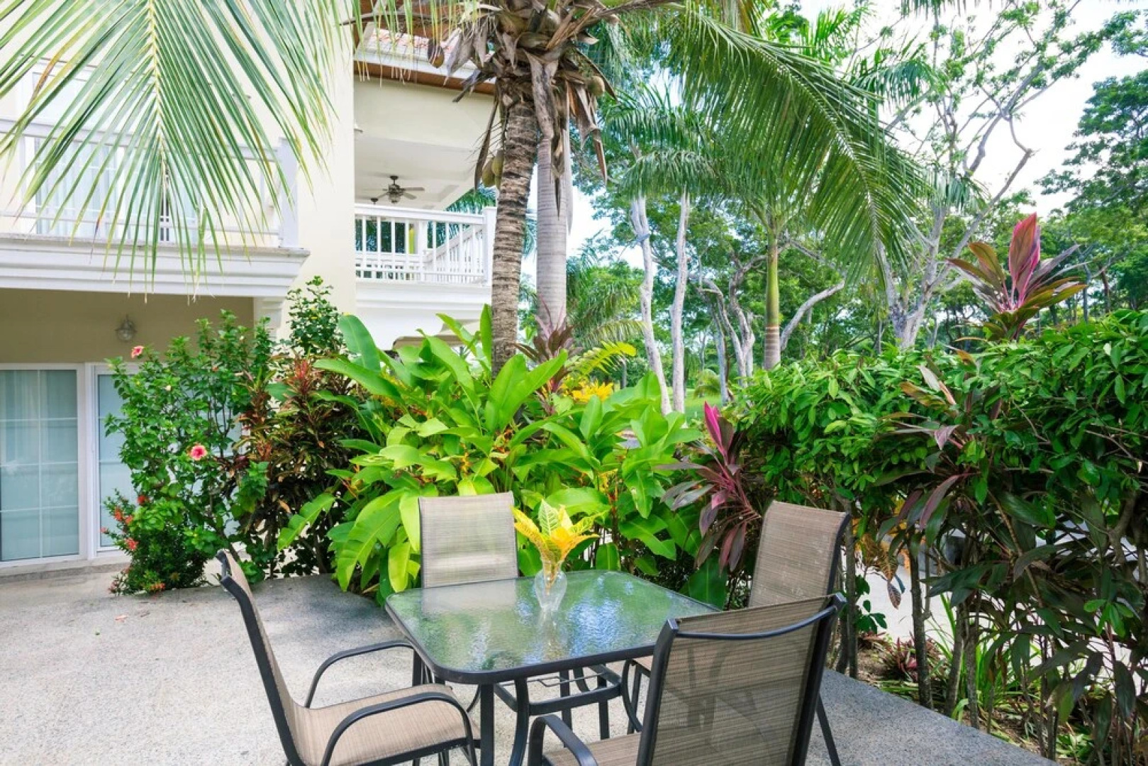 Lawson Rock Yellowfish 110