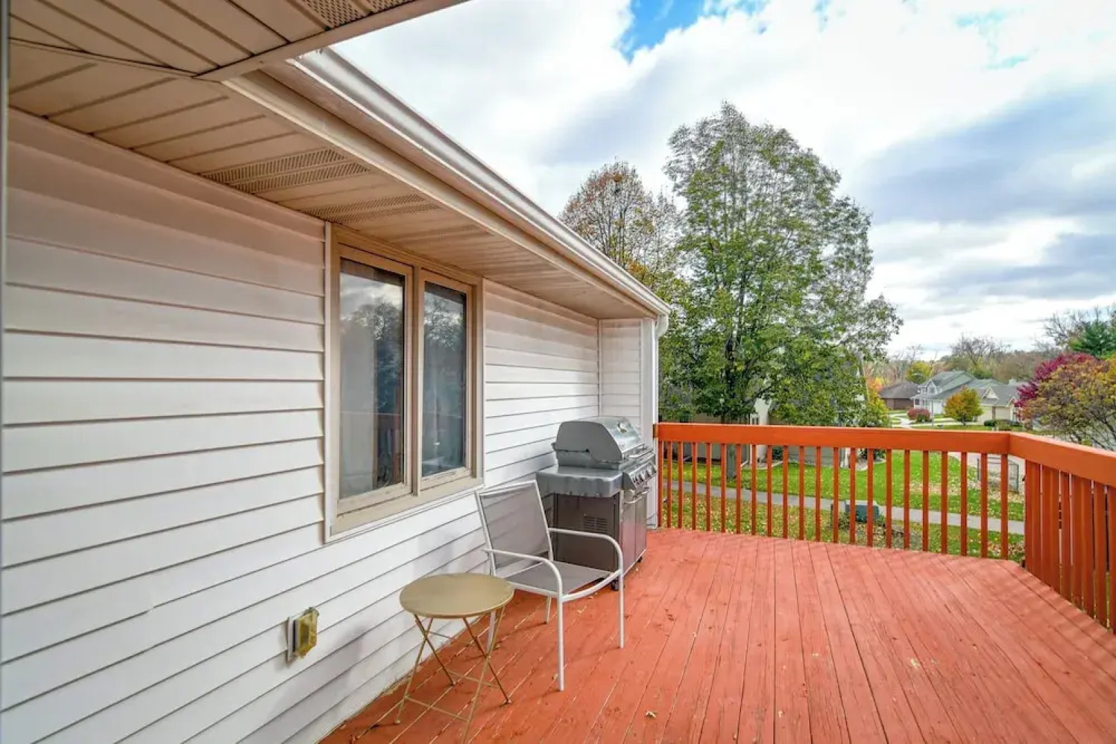 Pet-friendly Urbandale Home ~ 8 Mi to Des Moines!