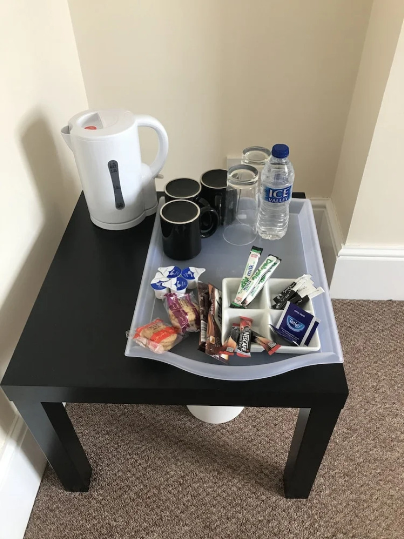 The New Alexandra Hotel