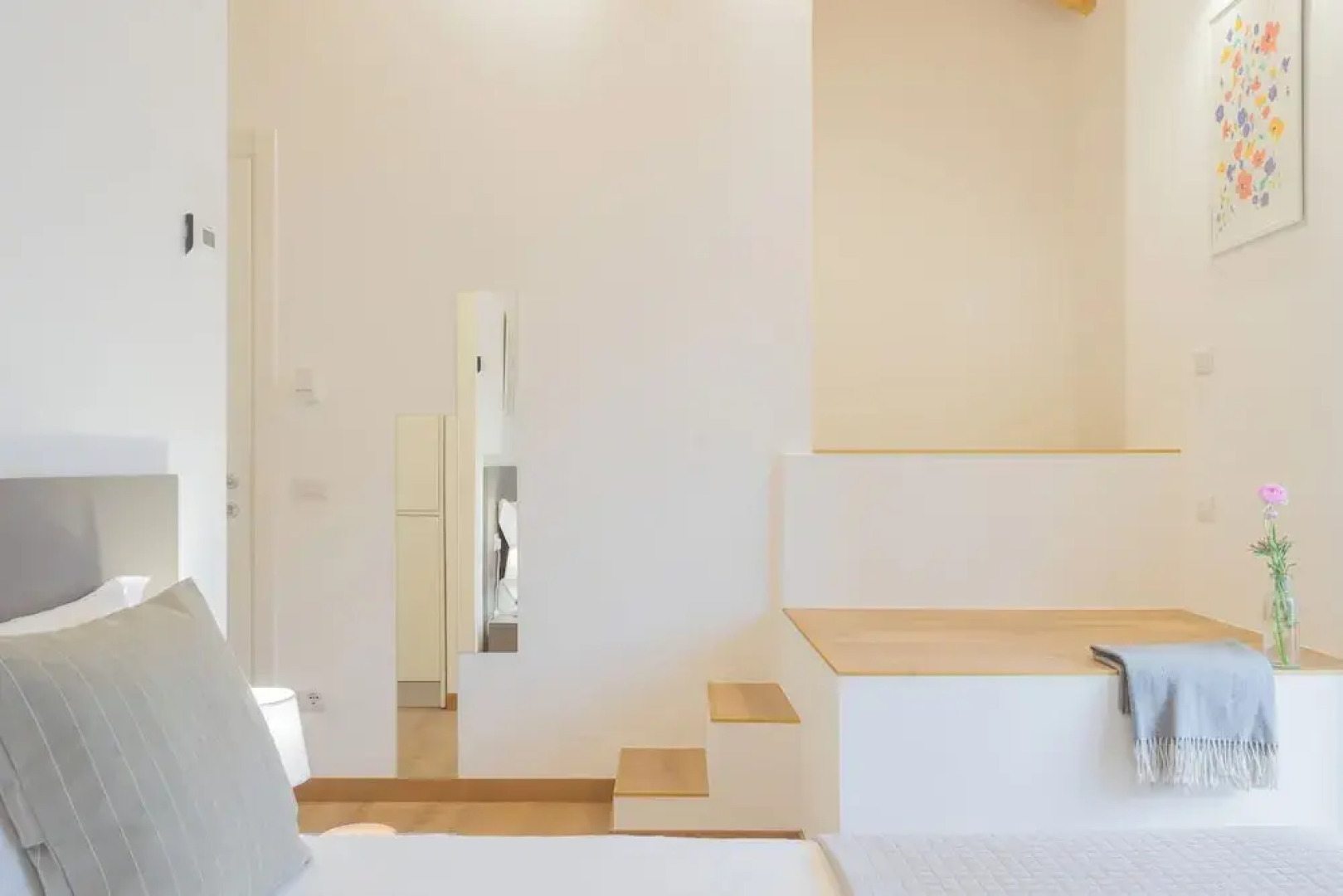 Pozzo Vertical Apartment With Garden and Parking by Rent all Como