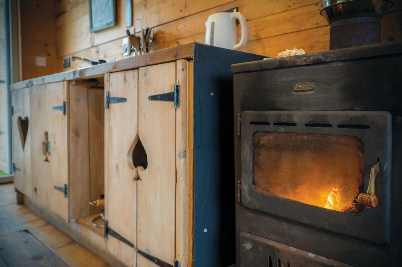 The Hygge Hut - 1 Bed - Freshwest Beach Retreat