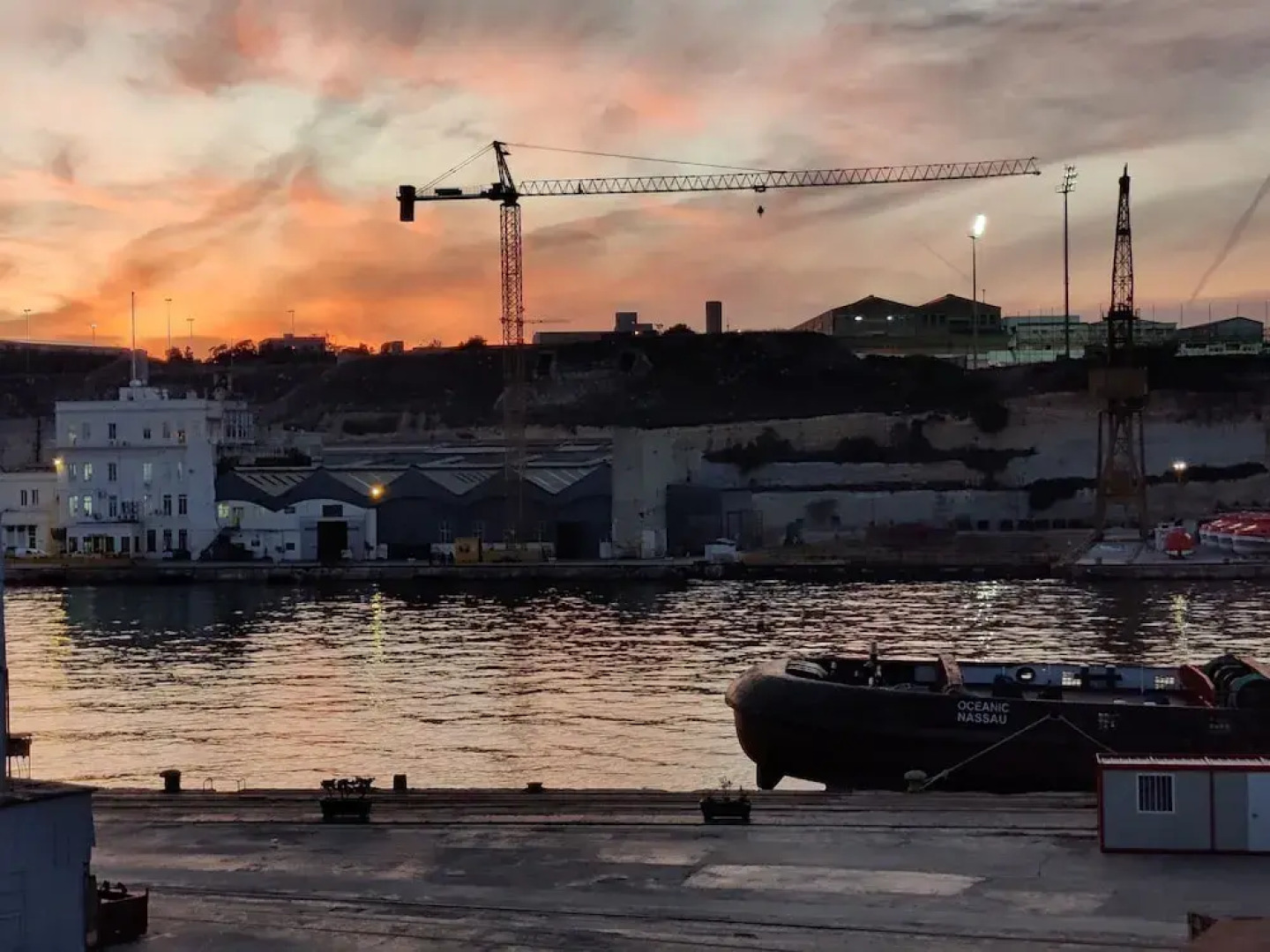 Savynomad Harbour Residences Bormla