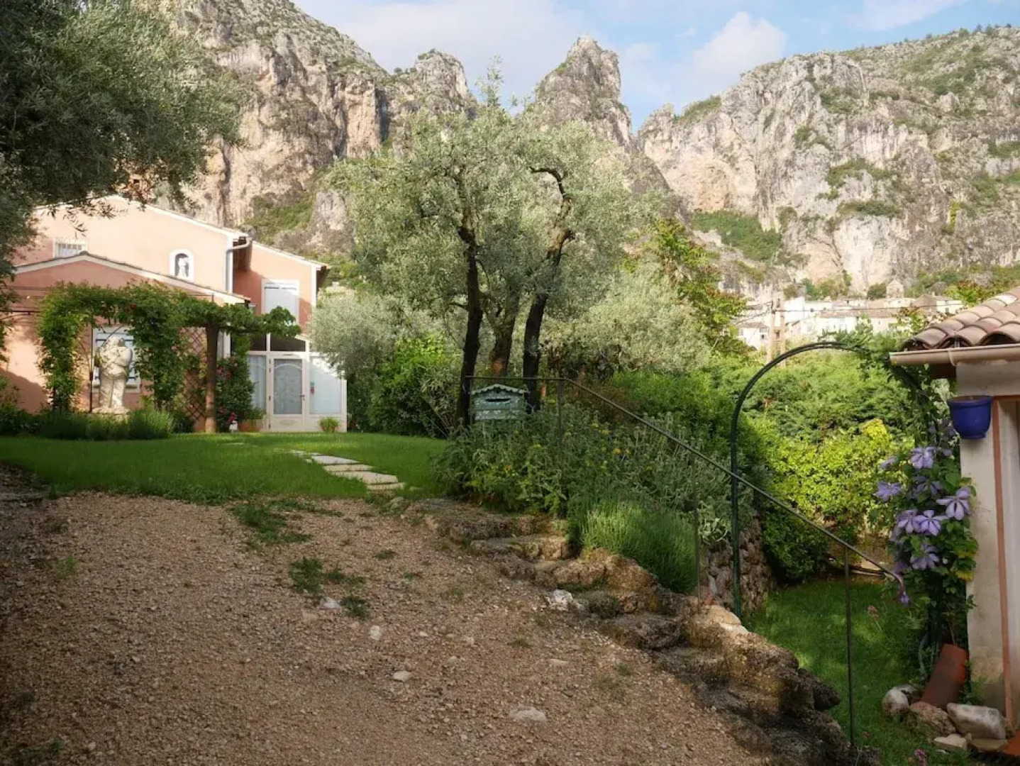 Chambres d'Hôtes Les Oliviers