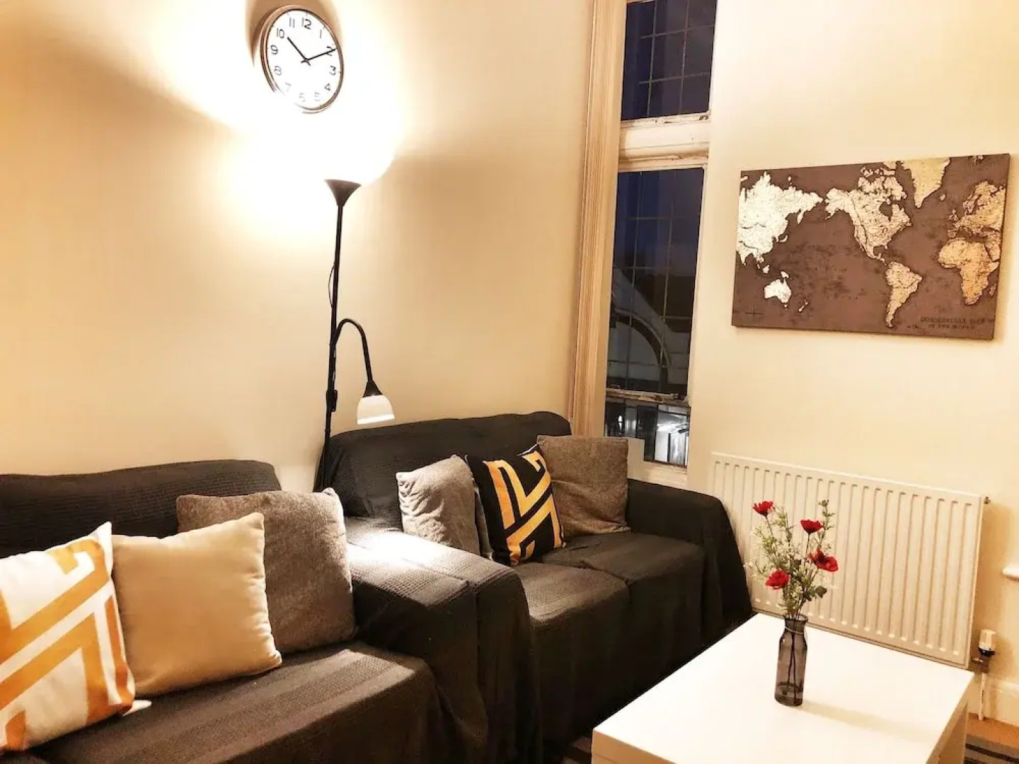 Apartment in Central Historic Rochester