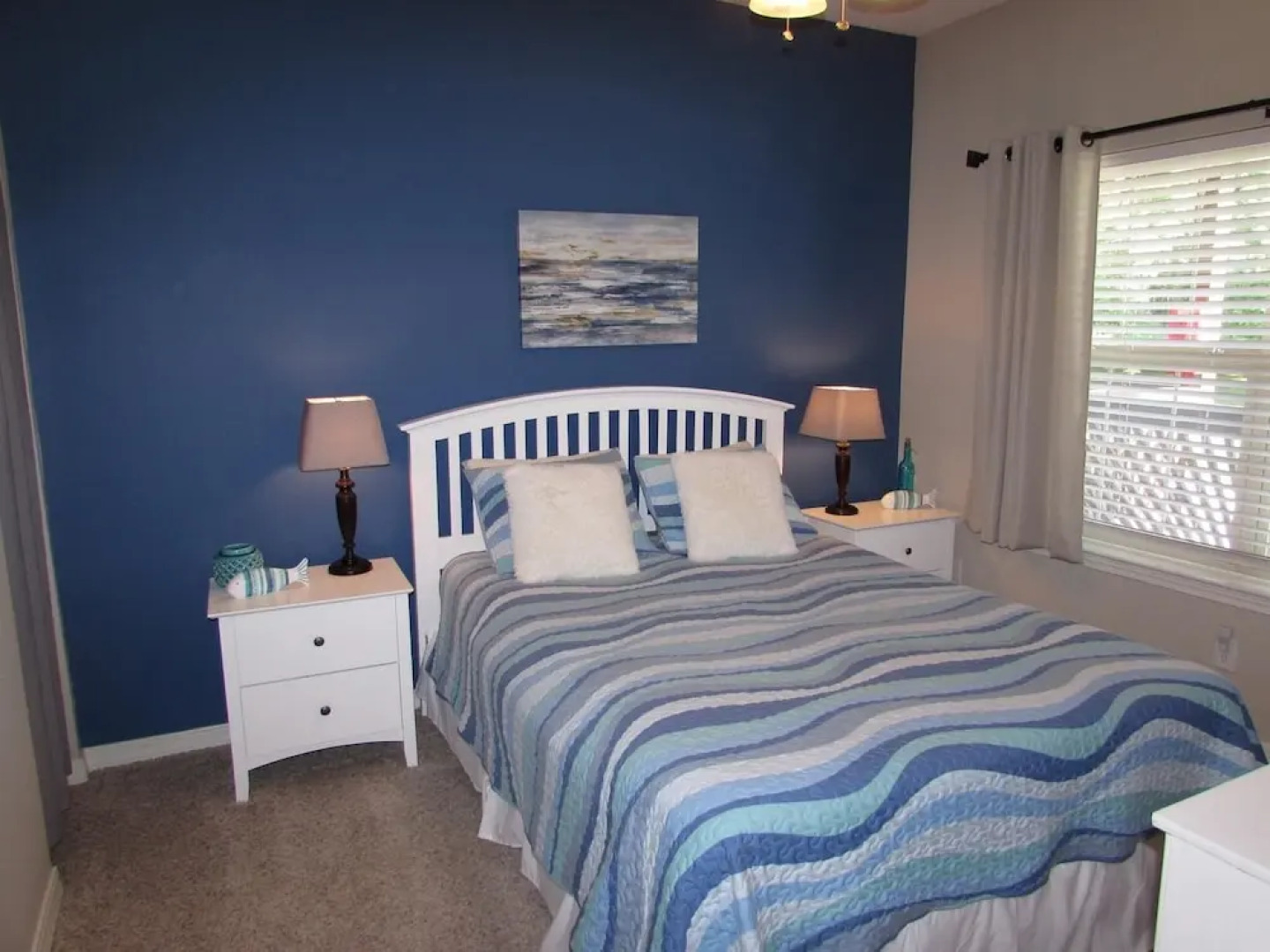 Condo A-7 3 Bedroom Condo by Redawning